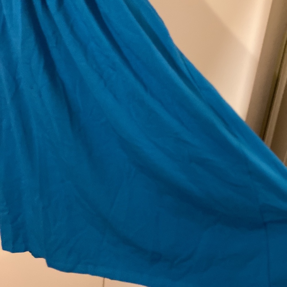 Tie neck dress - Picture 4 of 6